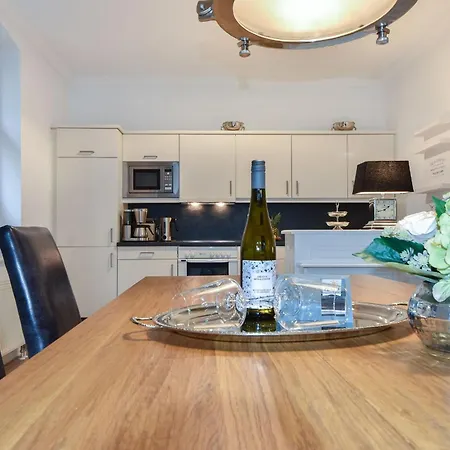 Apartament Hintze 02 *